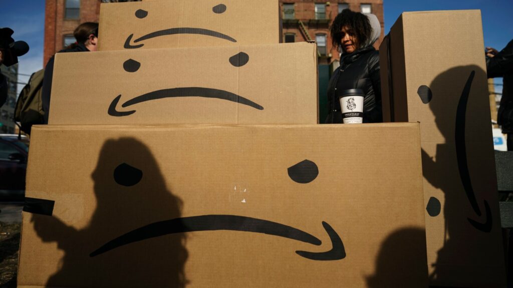 Amazon Rolls Out New AI Tool to Help You Become an Even More Mindless Consumer Amazon Rolls Out New AI Tool to Help You Become an Even More Mindless Consumer