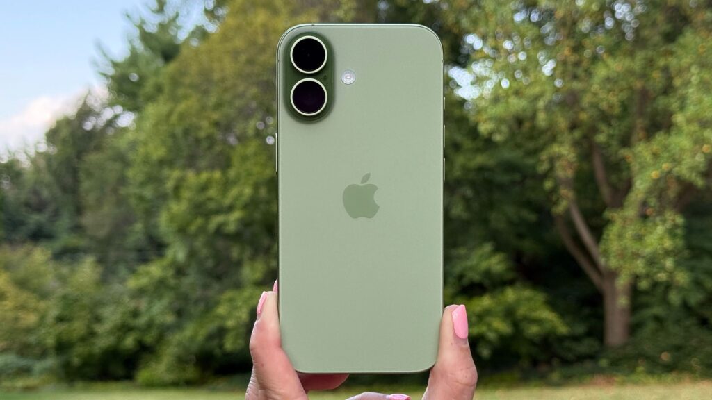 Apple’s rumored iPhone 18 upgrade will put the same amount of RAM in all four models Apple’s rumored iPhone 18 upgrade will put the same amount of RAM in all four models