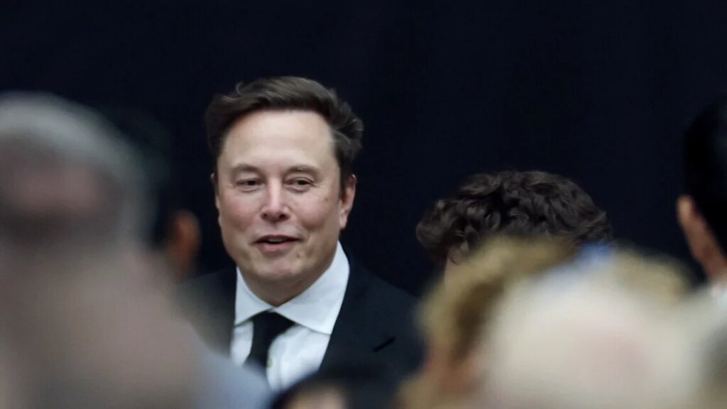 Elon Musk Finds That Breaking Up With California Is Hard to Do