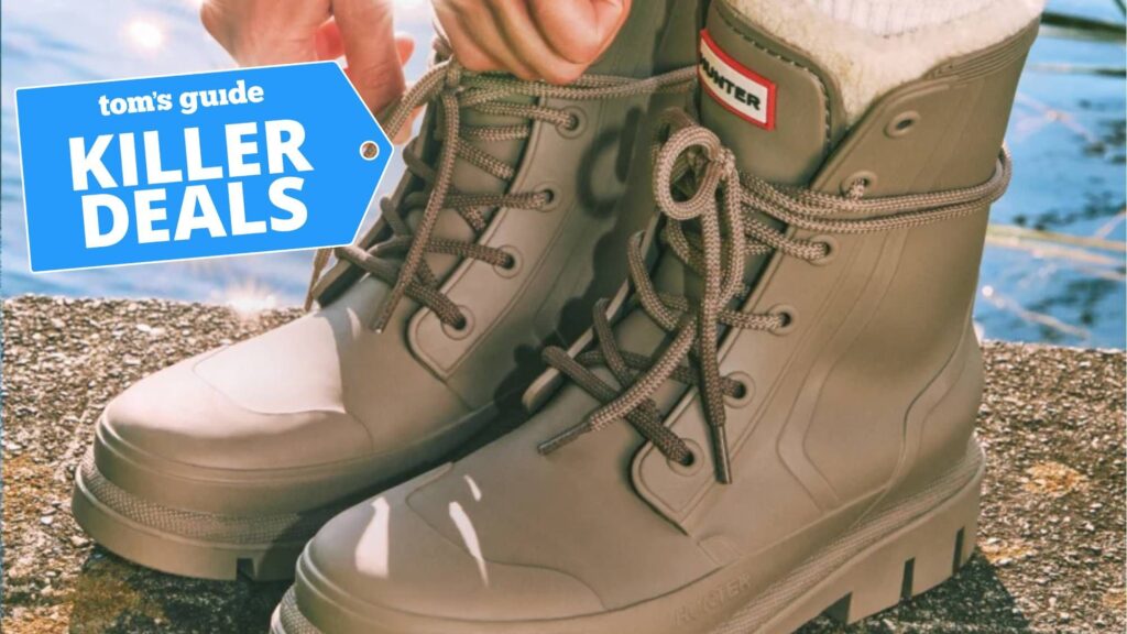 Hurry! Hunter boots are on sale from at Nordstrom Rack — shop my 7 favorite styles for fall Hurry! Hunter boots are on sale from at Nordstrom Rack — shop my 7 favorite styles for fall