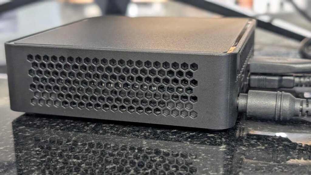 Ready to ditch Windows? I found a powerful mini PC that’s optimized for Linux Ready to ditch Windows? I found a powerful mini PC that’s optimized for Linux