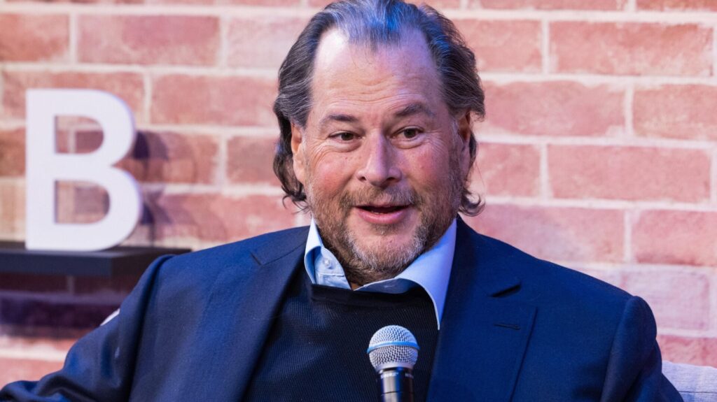 Salesforce Billionaire Marc Benioff Apologizes for Suggesting National Guard Should Activate in San Francisco Salesforce Billionaire Marc Benioff Apologizes for Suggesting National Guard Should Activate in San Francisco