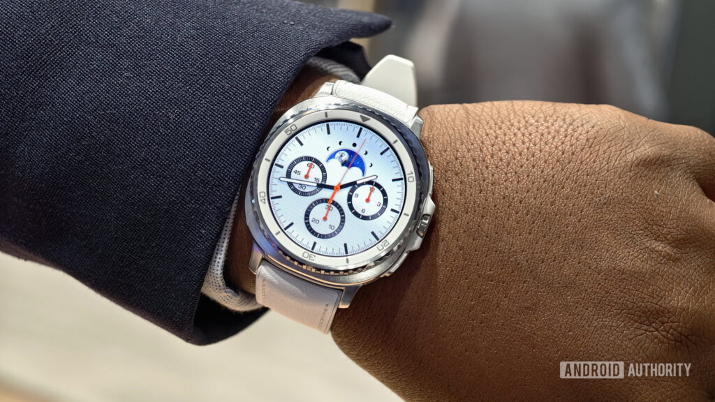 Samsung Galaxy Watch 8 Classic plummets to record-low price!