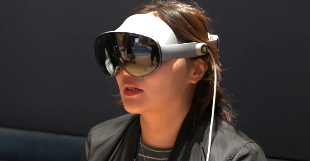 Samsung Galaxy XR hands-on: It’s like a cheaper Apple Vision Pro and launches today Samsung Galaxy XR hands-on: It’s like a cheaper Apple Vision Pro and launches today