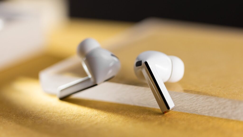 Samsung’s Galaxy Buds 3 Pro Are Cheaper Than Ever at 4