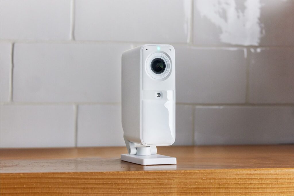 SimpliSafe Expands Into Business Security SimpliSafe Expands Into Business Security