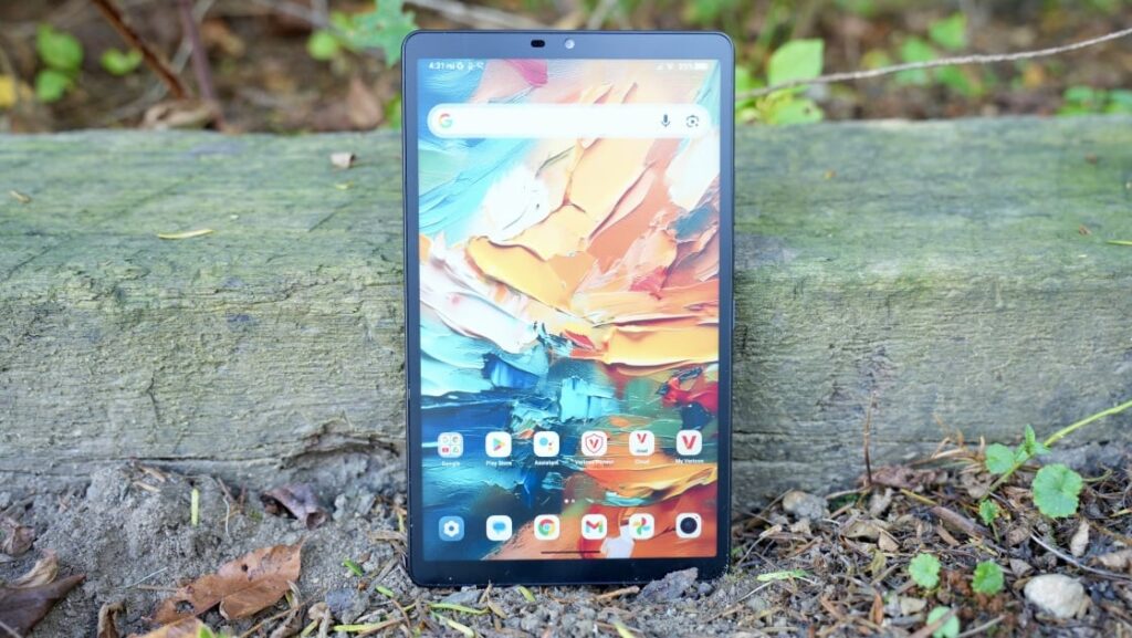 TCL Tab 8 Nxtpaper 5G Review: An Affordable Tablet With a Few Too Many Flaws TCL Tab 8 Nxtpaper 5G Review: An Affordable Tablet With a Few Too Many Flaws