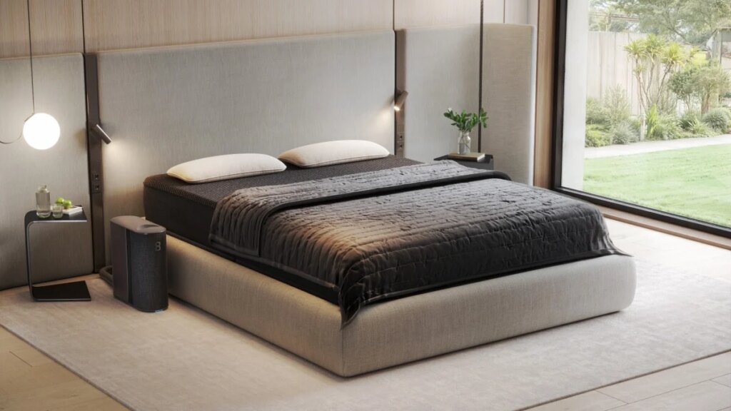 The AWS outage crashed smart beds around the world, leaving sleepers way too hot or way too cold.