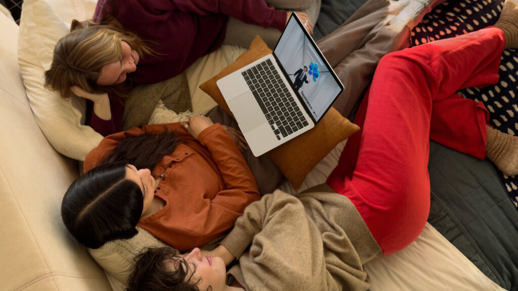 The latest Apple MacBook Air drops back to its record-low price The latest Apple MacBook Air drops back to its record-low price