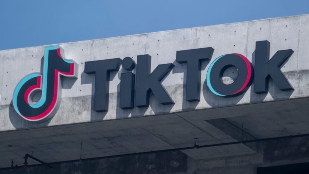 Trump’s TikTok Deal Will Supposedly Close on Thursday Trump’s TikTok Deal Will Supposedly Close on Thursday