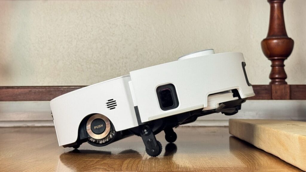 Dreame Aqua10 Ultra Roller Review: Just Buy a Mop Dreame Aqua10 Ultra Roller Review: Just Buy a Mop