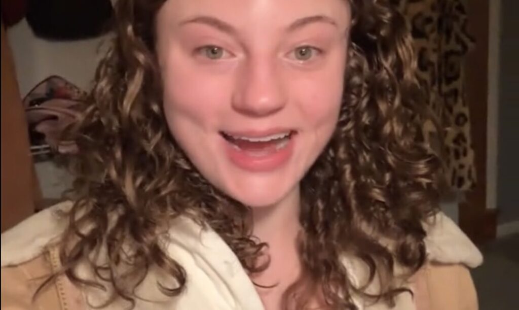 Faced with naked man, DoorDasher demands police action; they arrest her for illegal surveillance Faced with naked man, DoorDasher demands police action; they arrest her for illegal surveillance