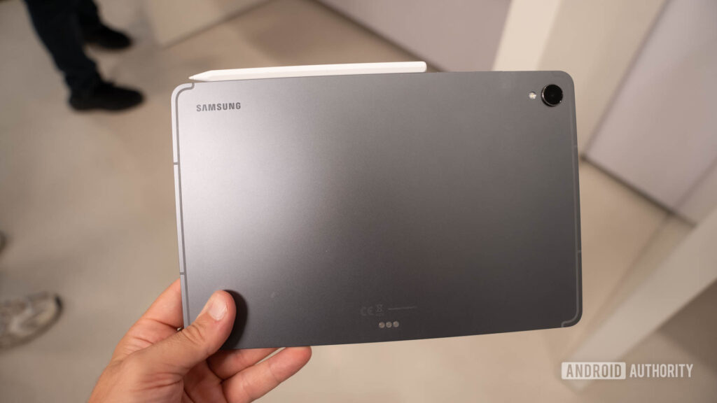Galaxy Tab S11 gets its first 0 price drop for Black Friday Galaxy Tab S11 gets its first 0 price drop for Black Friday