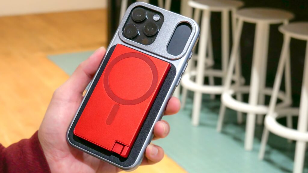 I tried this new MagSafe Wallet that actually makes me look cool when I take out my card — and now I can’t stop using it I tried this new MagSafe Wallet that actually makes me look cool when I take out my card — and now I can’t stop using it