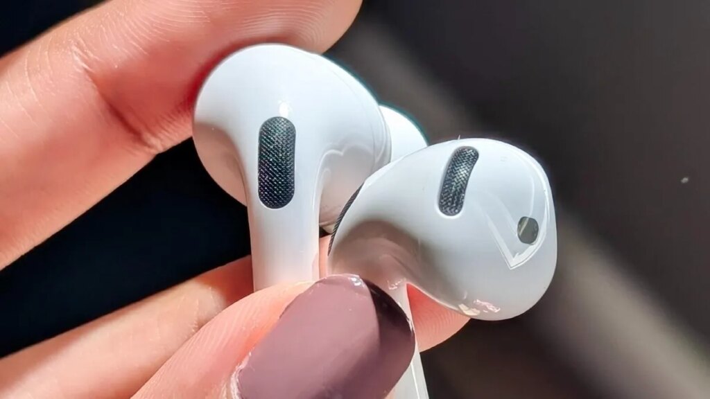 I’m struggling to justify the AirPods Pro 3 when this model just set a record-low price I’m struggling to justify the AirPods Pro 3 when this model just set a record-low price