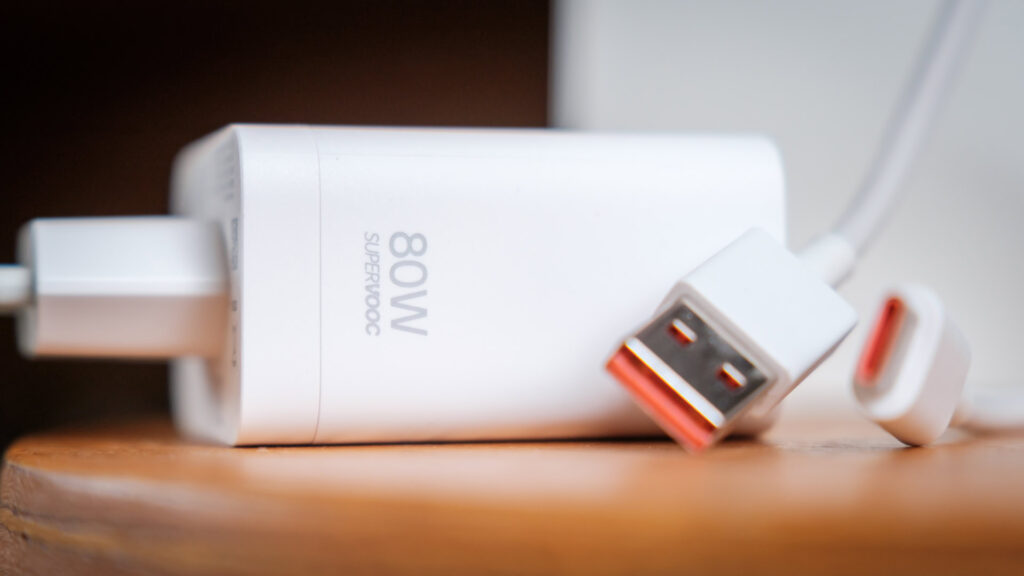 It’s nearly 2026, proprietary charging just needs to die out already It’s nearly 2026, proprietary charging just needs to die out already