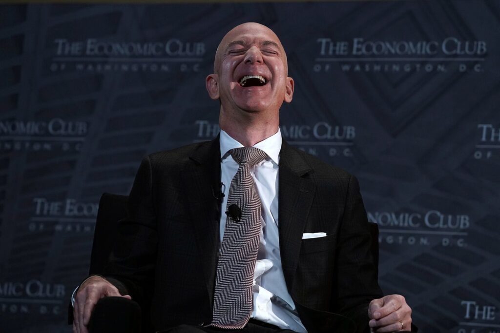 Jeff Bezos Takes the Reins as Co-CEO at a New AI Startup Jeff Bezos Takes the Reins as Co-CEO at a New AI Startup