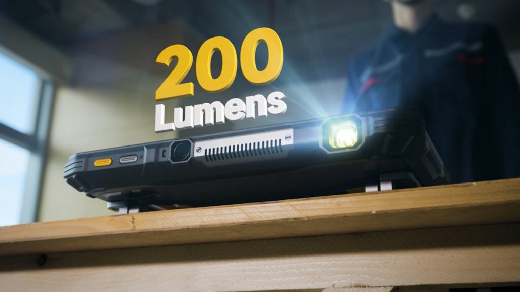 Miss me with that slim phones trend, here’s the world’s first tablet with a built-in projector Miss me with that slim phones trend, here’s the world’s first tablet with a built-in projector