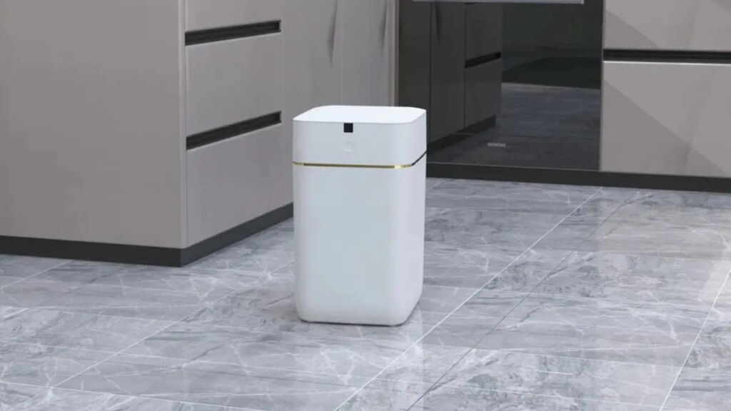 Never Tie a Trash Bag Again: Why This Smart Garbage Can Is My New Favorite Gadget