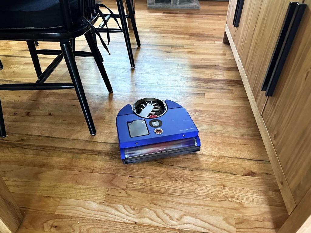 Save hundreds on cordless and robot vacuums