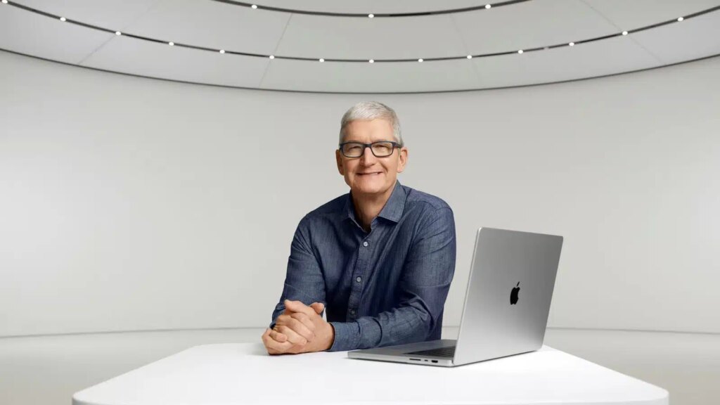 Tim Cook May Not Be Retiring Fully Tim Cook May Not Be Retiring Fully