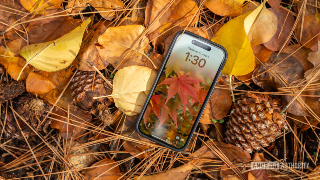 Wallpaper Wednesday: Android wallpapers 2025-11-19 Wallpaper Wednesday: Android wallpapers 2025-11-19