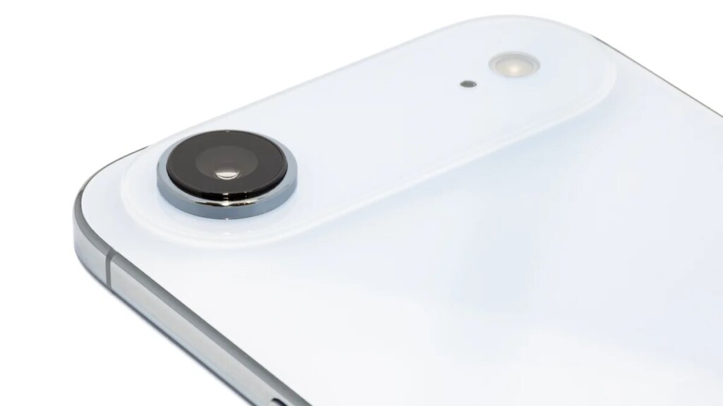 Weak sales delay next iPhone Air model, report claims