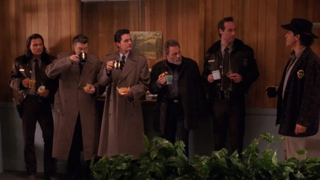 Why ‘Twin Peaks’ Still Looks Incredible Decades Later Why ‘Twin Peaks’ Still Looks Incredible Decades Later