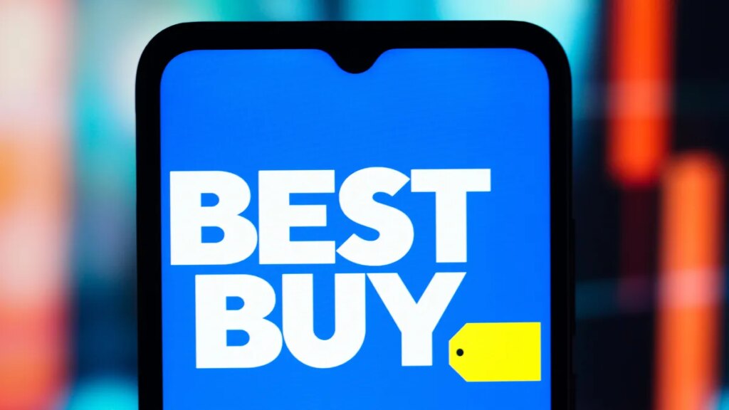 I’m a shopping editor, and this is the No. 1 reason I prefer Best Buy over Amazon for tech purchases