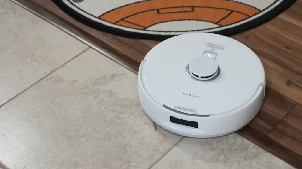 Narwal Freo Pro robot vacuum is way too awesome for just 9