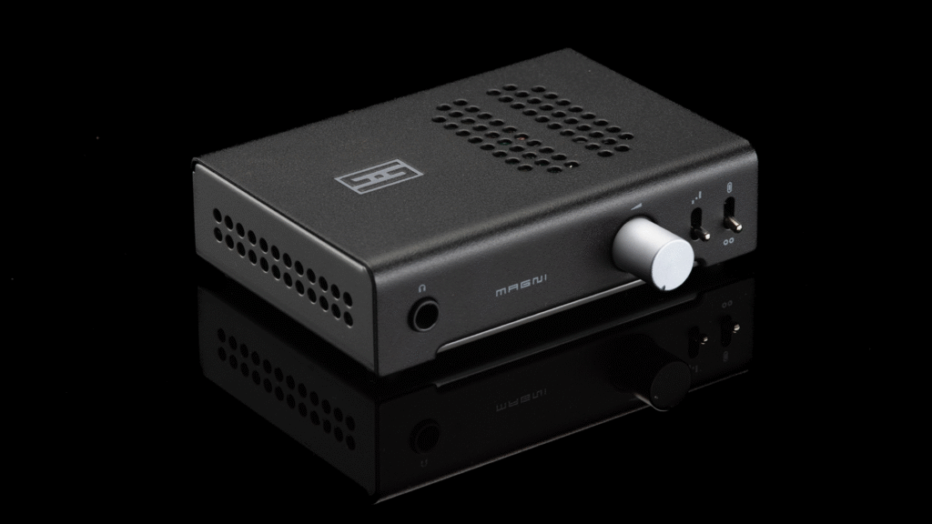 This super-compact budget desktop amp/DAC can replace a mini hi-fi stack, and it’s perfect for budding audiophiles This super-compact budget desktop amp/DAC can replace a mini hi-fi stack, and it’s perfect for budding audiophiles